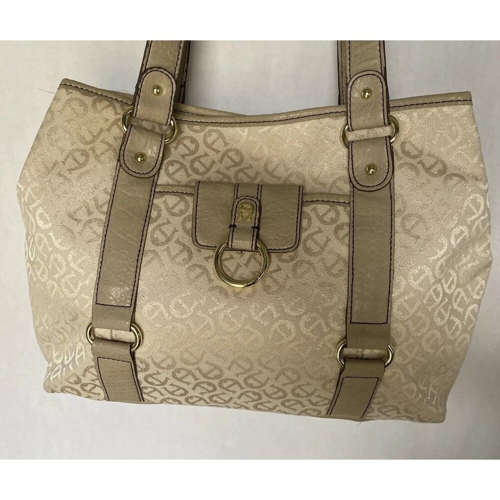 VTG. ETIENNE AIGNER Canvas Shoulder Handbag Purse Strap Magnet Close 7 Pocket.